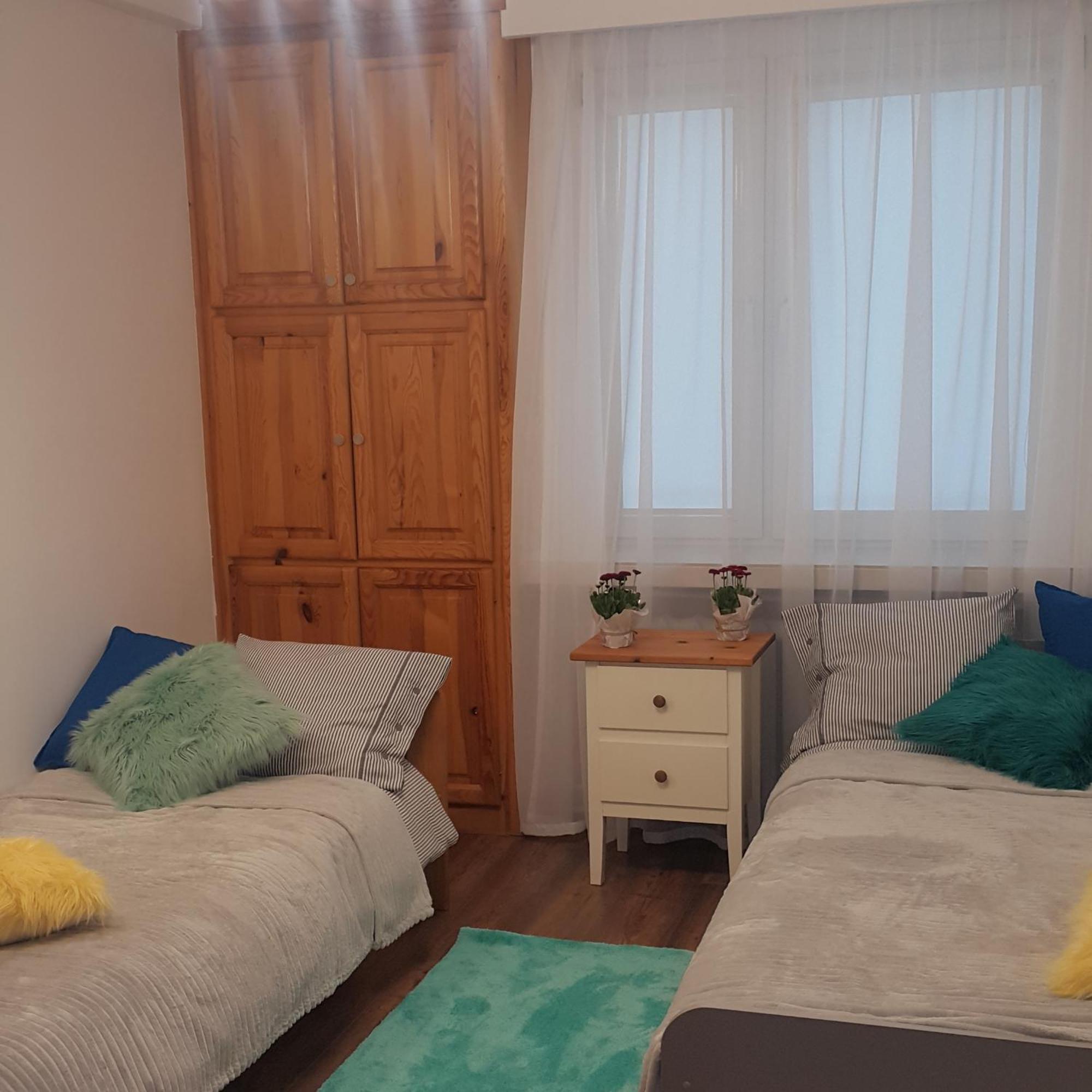 Apartament Kolorowy Cracovia Esterno foto